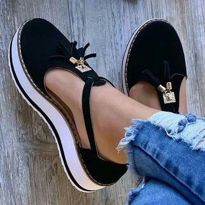 Women’s Tassel Flat Shoes – Casual Spring & Summer Style