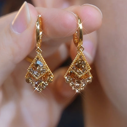 Diamond Round Grid Flower Pendant Earrings