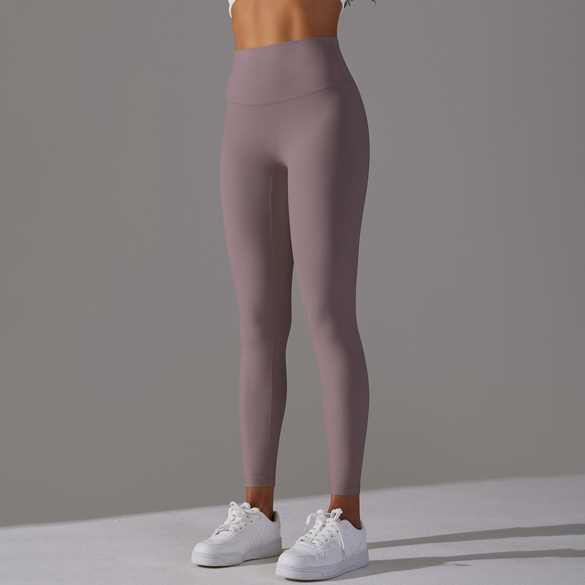 Nude Seamless Yoga Leggings – No Line Design