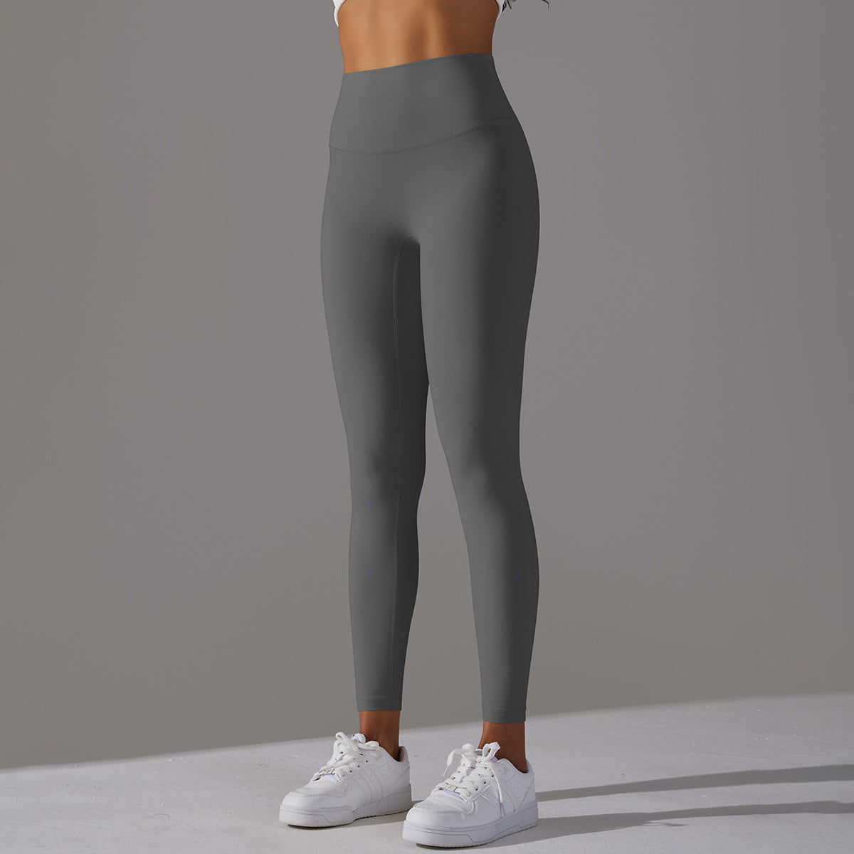 Nude Seamless Yoga Leggings – No Line Design