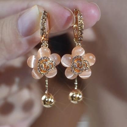 Diamond Round Grid Flower Pendant Earrings